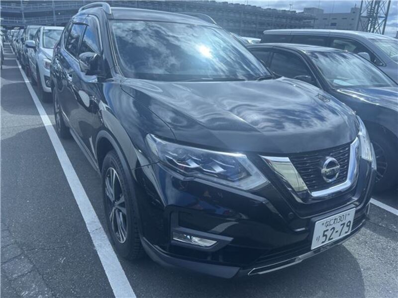 X-TRAIL