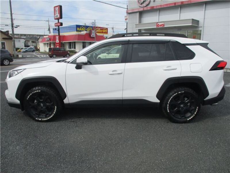 RAV4