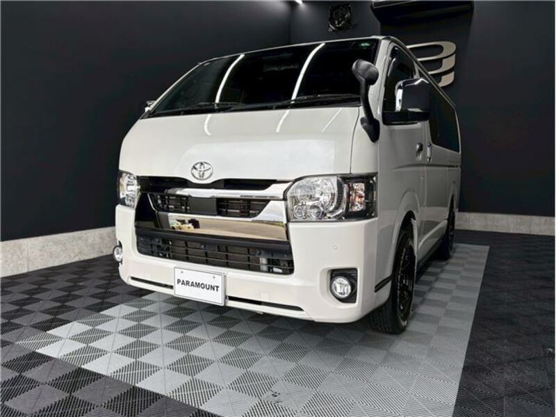 HIACE