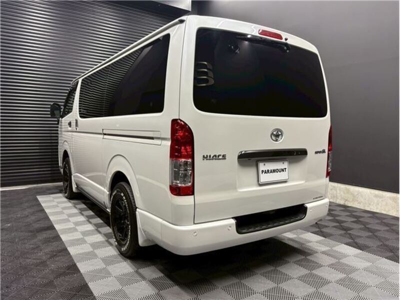 HIACE
