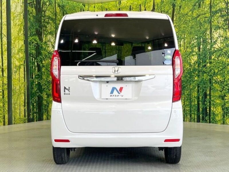 N BOX