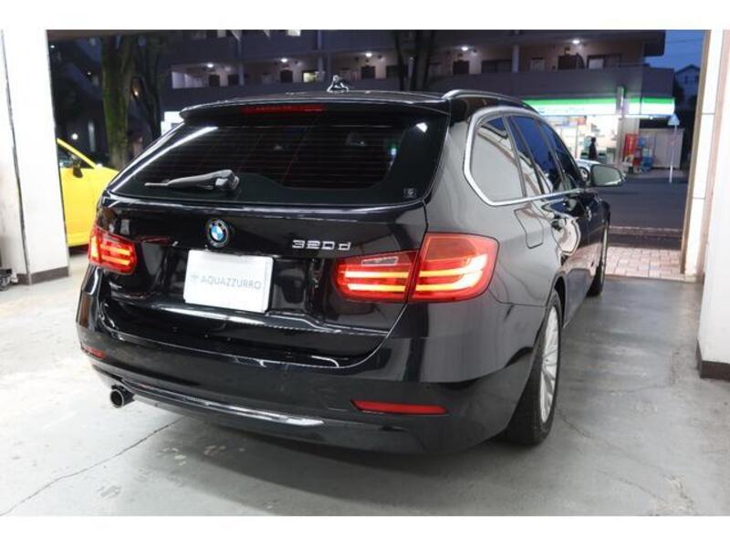3 SERIES