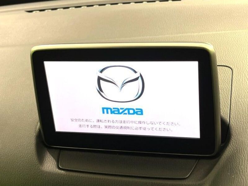 MAZDA2