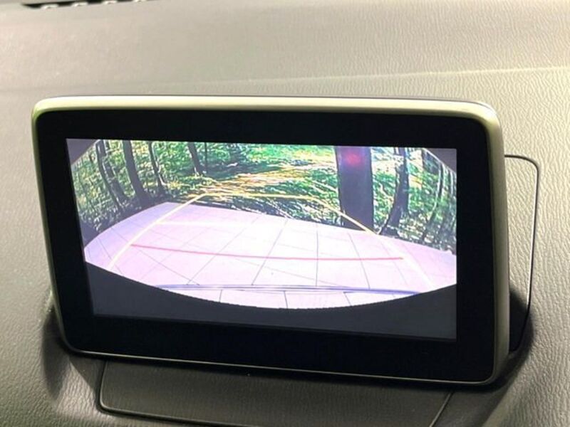 MAZDA2