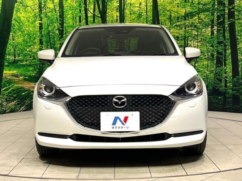 MAZDA2