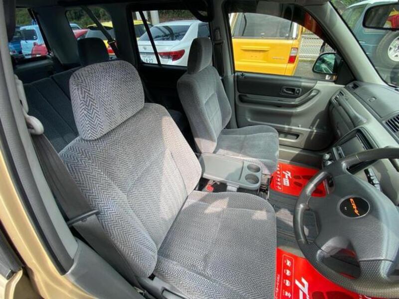 CR-V