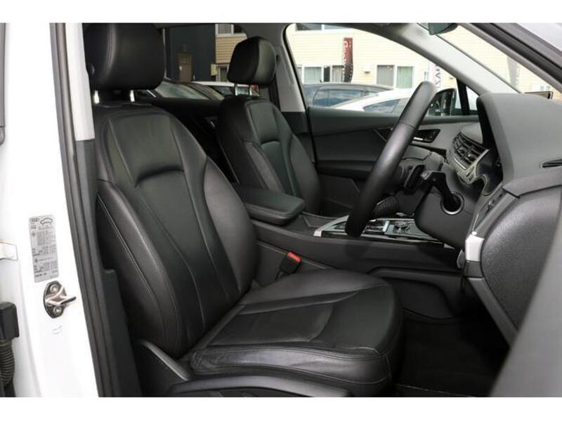Q7