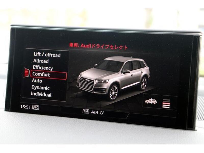 Q7