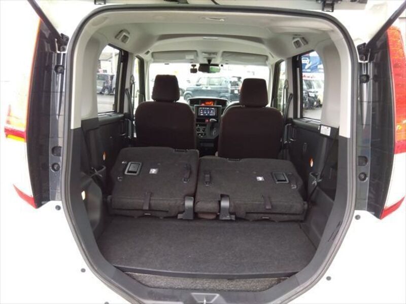ROOMY
