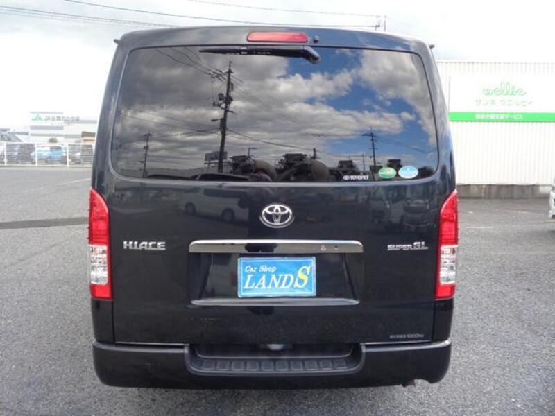 HIACE VAN