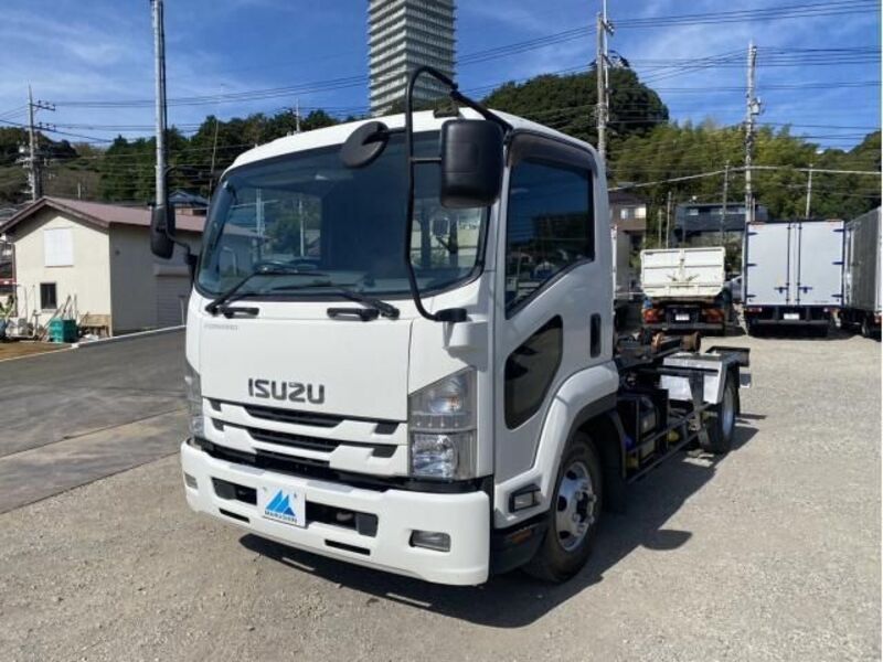 ISUZU FORWARD
