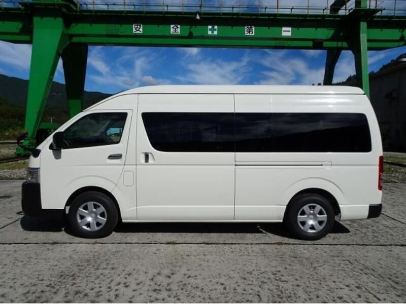 HIACE
