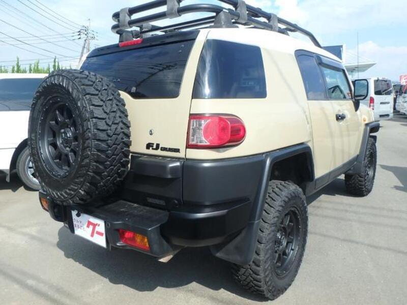 FJ CRUISER