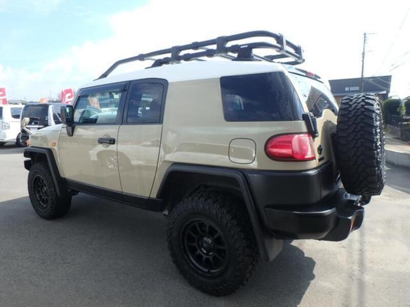 FJ CRUISER