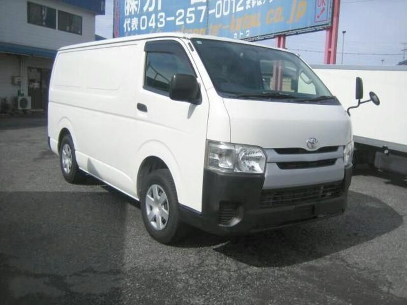 HIACE
