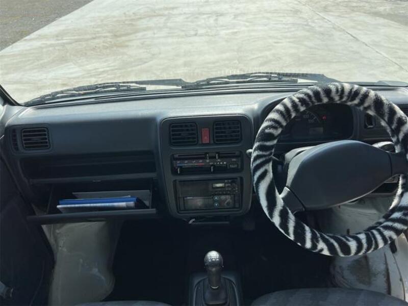 CARRY TRUCK