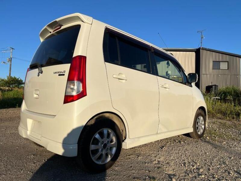 WAGON R