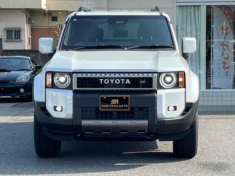 LAND CRUISER 250