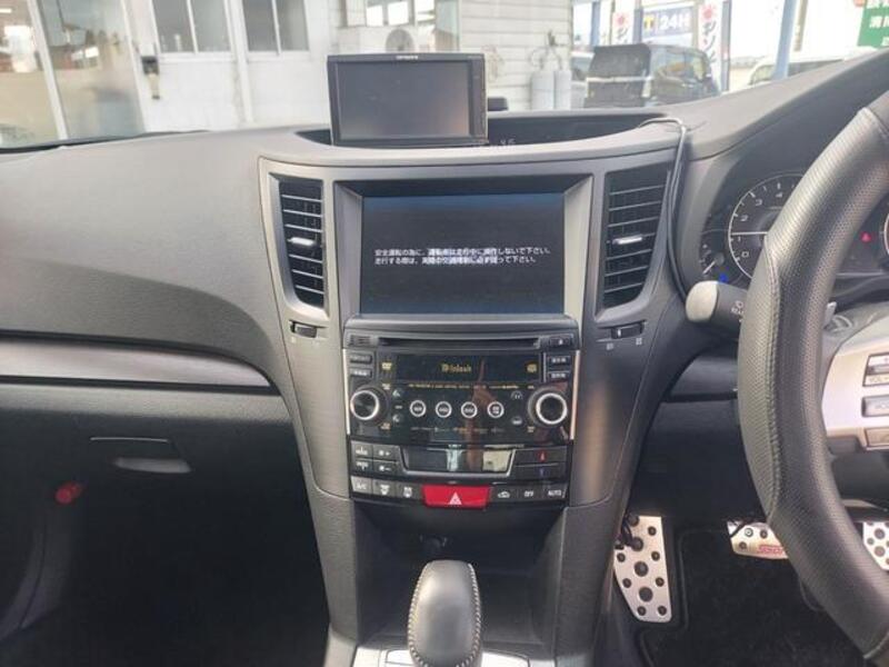 LEGACY B4