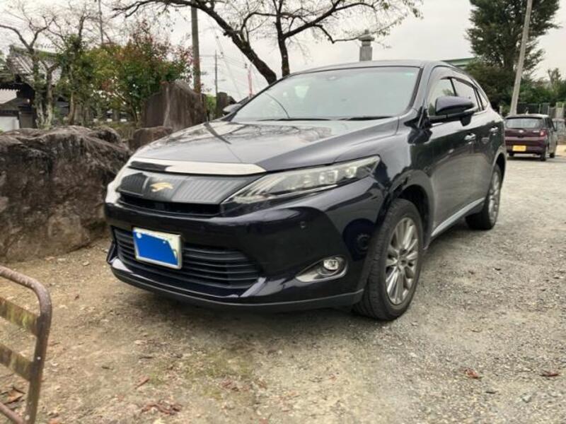 TOYOTA HARRIER