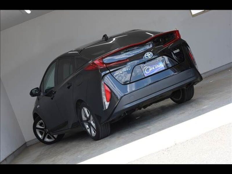 PRIUS PHV
