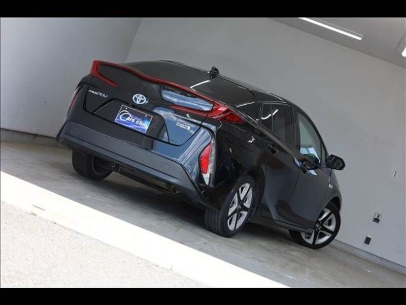 PRIUS PHV