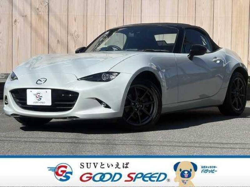 ROADSTER-0