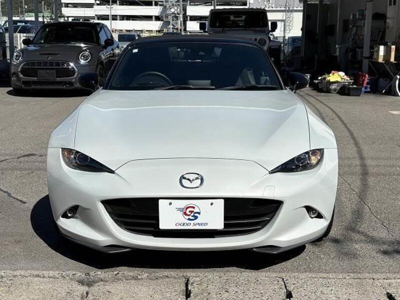 ROADSTER