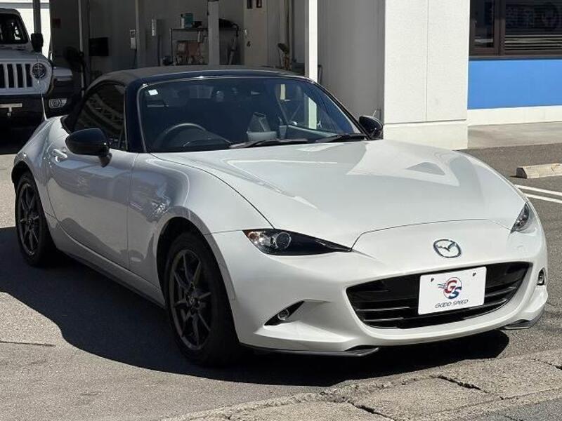 ROADSTER