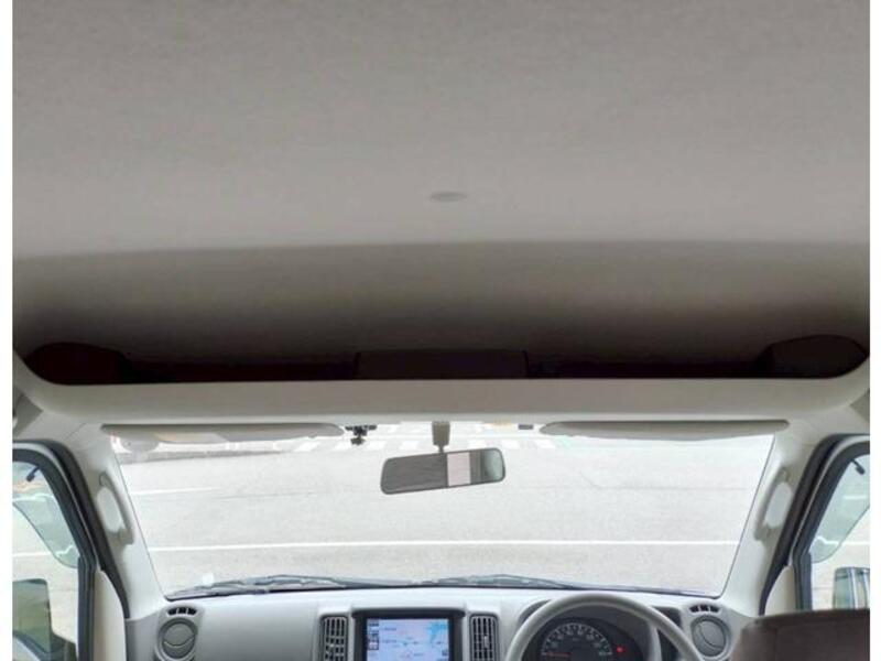 MINICAB VAN