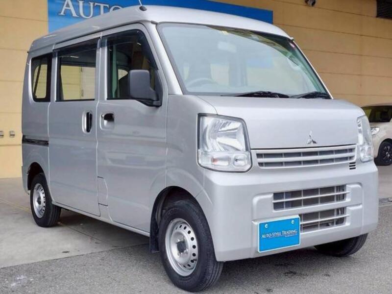 MINICAB VAN