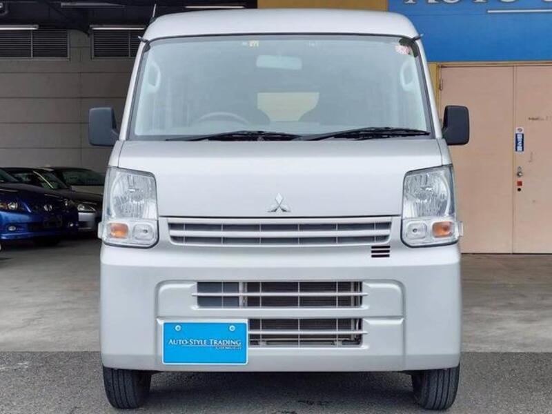 MINICAB VAN