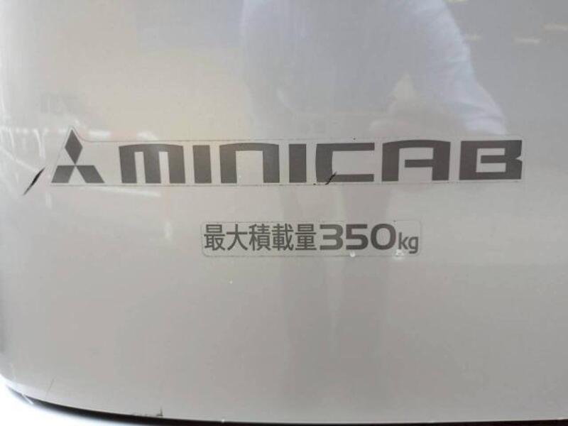 MINICAB VAN