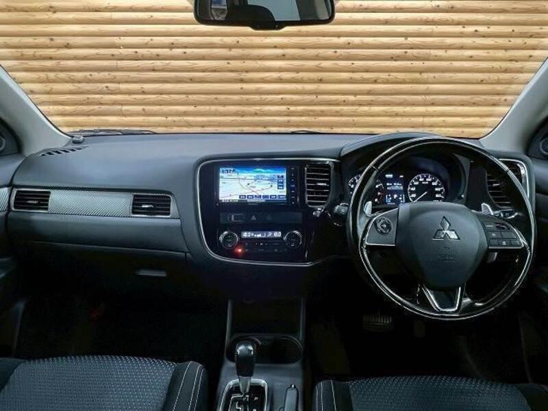 OUTLANDER