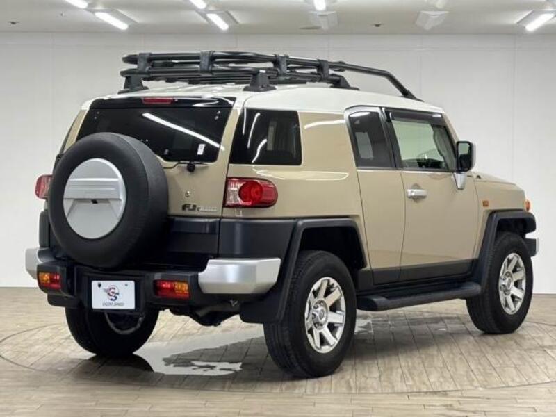 FJ CRUISER