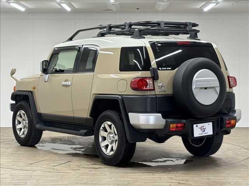 FJ CRUISER
