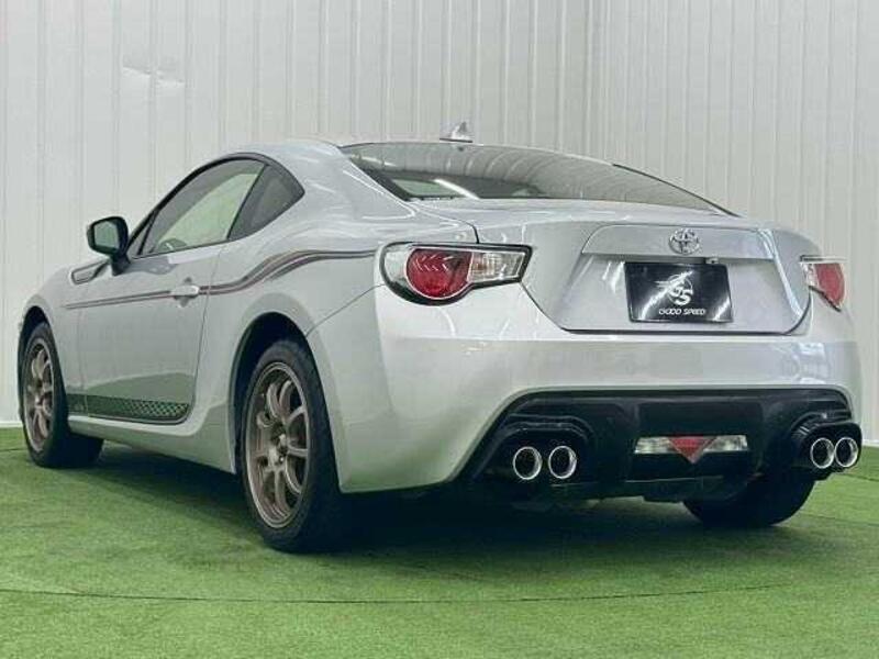 86