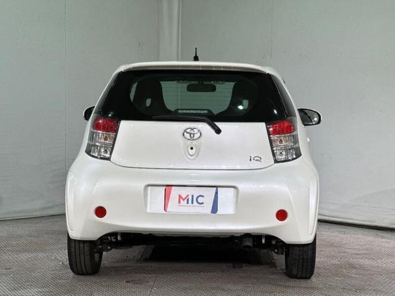 IQ