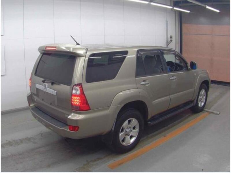HILUX SURF