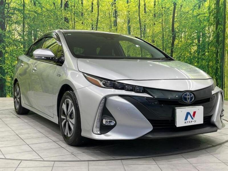 PRIUS PHV