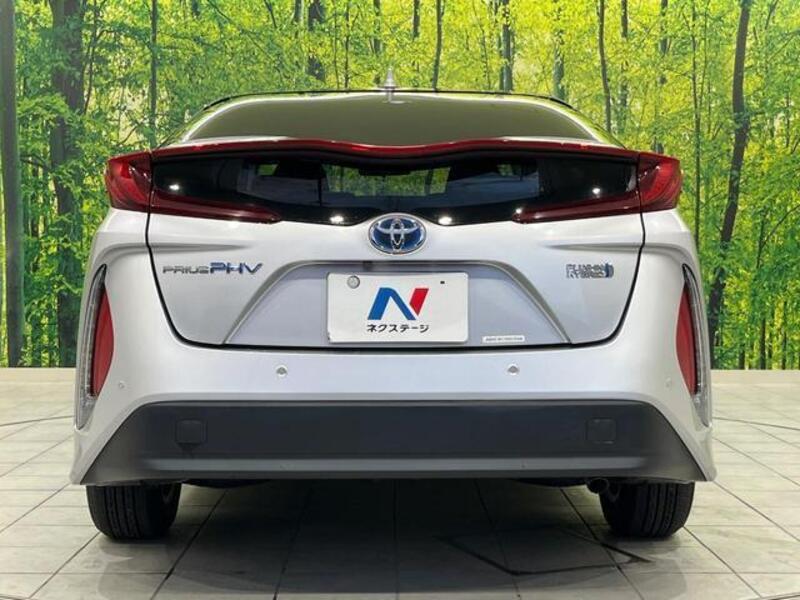 PRIUS PHV