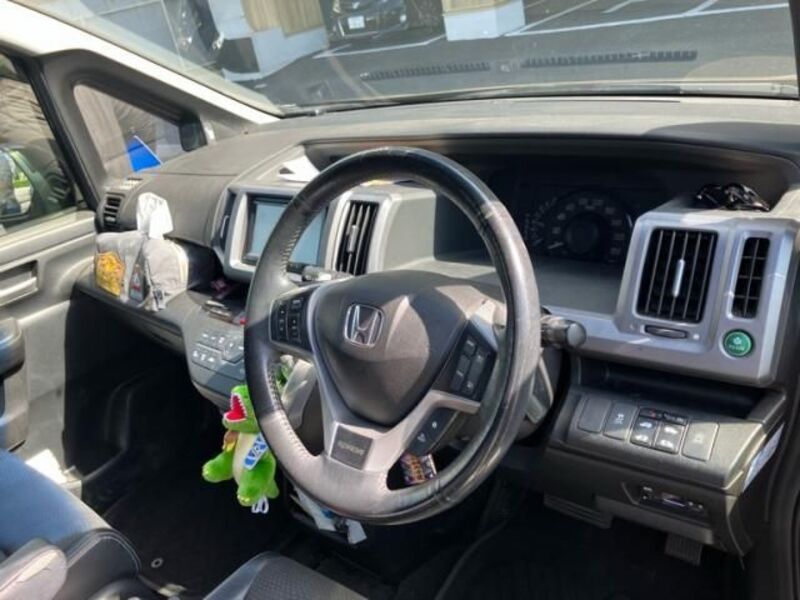 STEPWAGON SPADA
