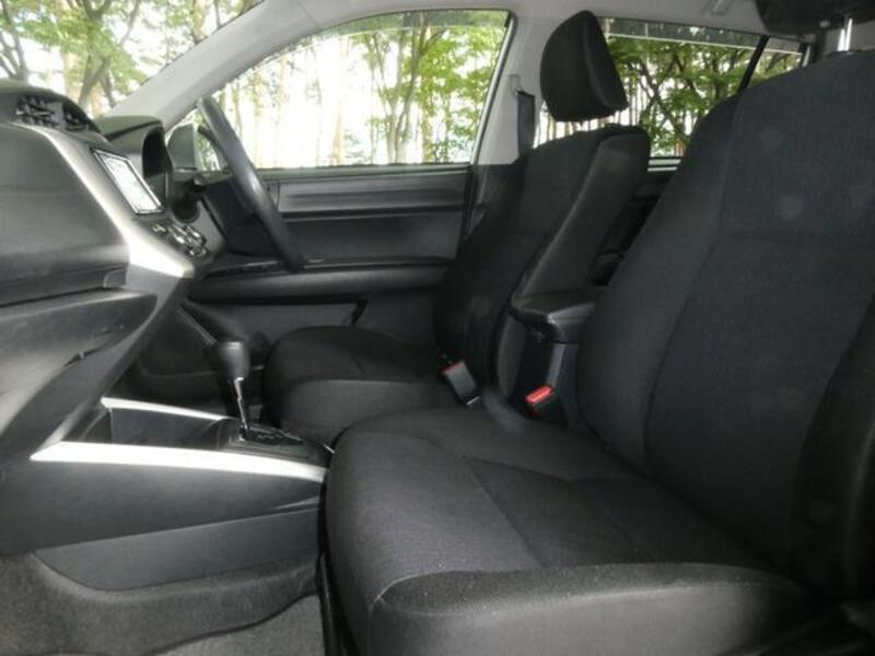 COROLLA FIELDER