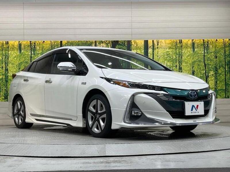 PRIUS PHV