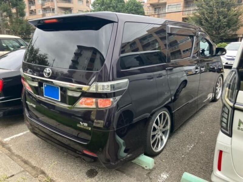 VELLFIRE