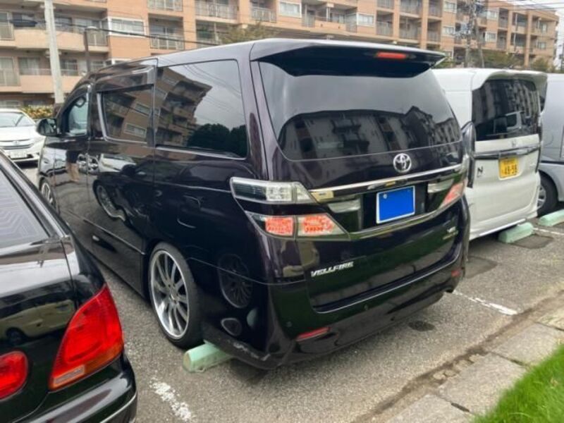 VELLFIRE