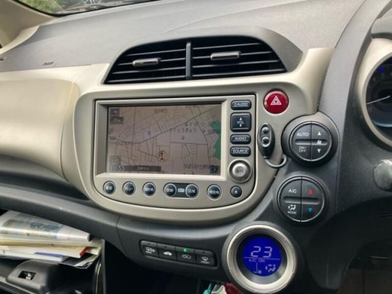 FIT HYBRID
