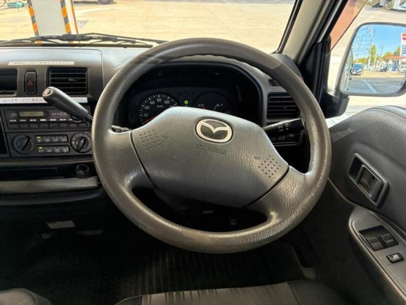 BONGO VAN