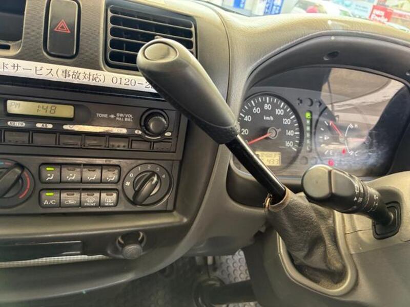 BONGO VAN