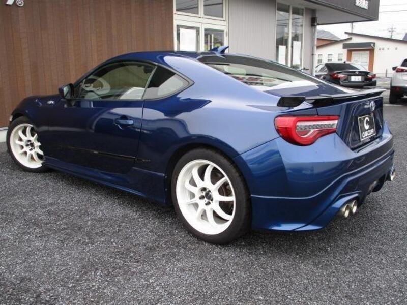 86